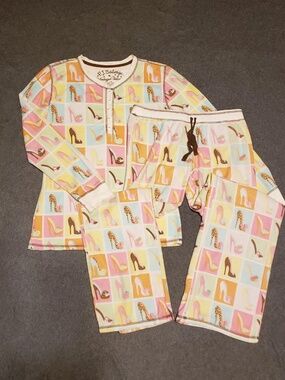 P.J. Salvage Vintage Velour High Heel Pajama Set Size M Womens Soft Pajama